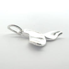Whale fin, sterling silver, sku#M3935