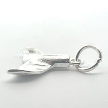 Whale fin, sterling silver, sku#M3935