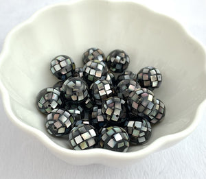 Mother of Pearl Beads Sku#M422