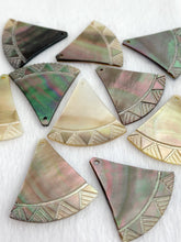 Mother of Pearl Charm Sku#M2340