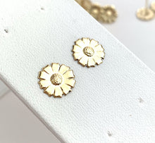 14kGF Flower Studs Sku#70-4