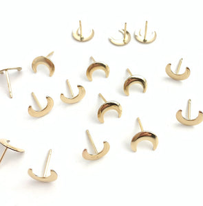 14kGF Moon Studs Sku#583-4