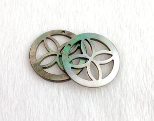 Mother of Pearl Charm Sku#M2918
