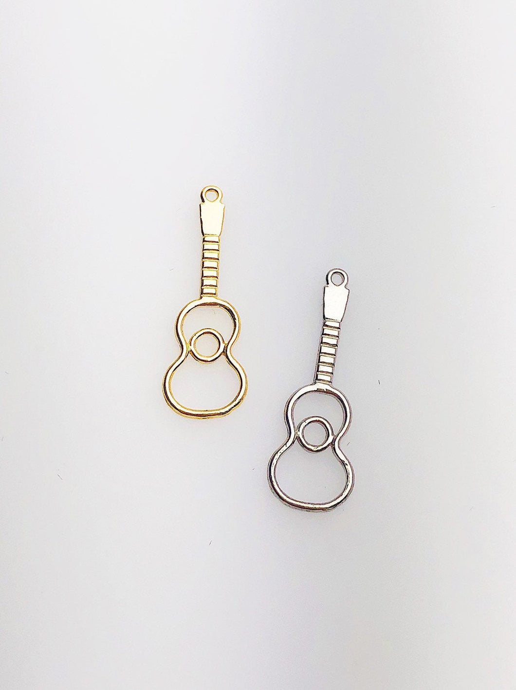 14K Solid Gold Guitar Charm w/ Ring, 7.89x23.05mm, Made in USA (L-81)
