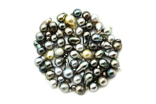 Tahitian Long Drop Loose Pearls (Lot #106)