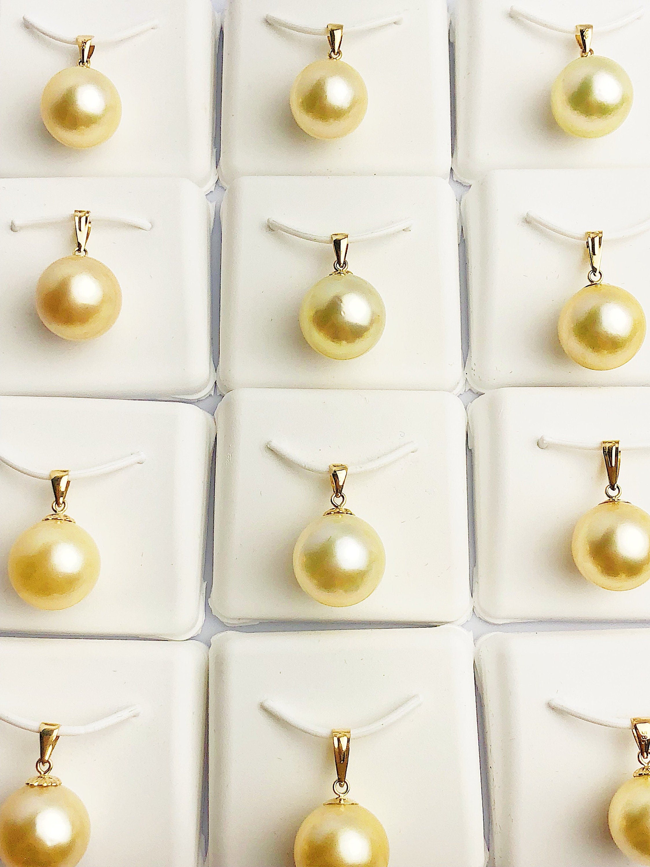 12-14mm AAA Quality South Sea Pearl Pendants on 14K Gold (452