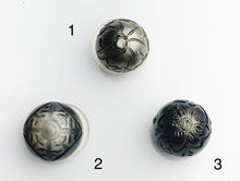 Carved Tattoo Tahitian Pearl 12-13mm (379)