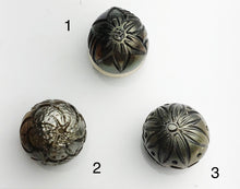 Carved Tattoo Tahitian Pearl 14mm (380)