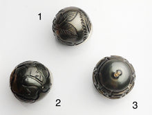 Carved Tattoo Tahitian Pearl 14mm (381)