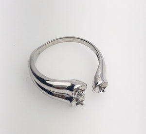 14K White Gold 3 Pearl Ring Setting. Setting only. No pearls included.