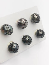 Carved Ukulele Guitar Tattoo Tahitian Pearl 12-13mm (727)