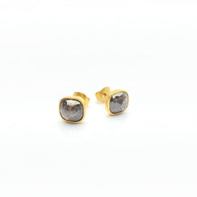 Diamond 14K Gold 5.25 Carat Stud Earring. 100% Natural Color