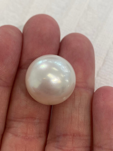 19.8mm White south sea pearl from Australia, Round shape, AA Quality