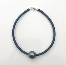 8” 3.0 mm Black Leather Capri Bracelet. Pearl not included.