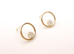14k Gold Filled 10mm Round Wire Post Earrings w/2mm White Cz Stones (400C10BPM4)