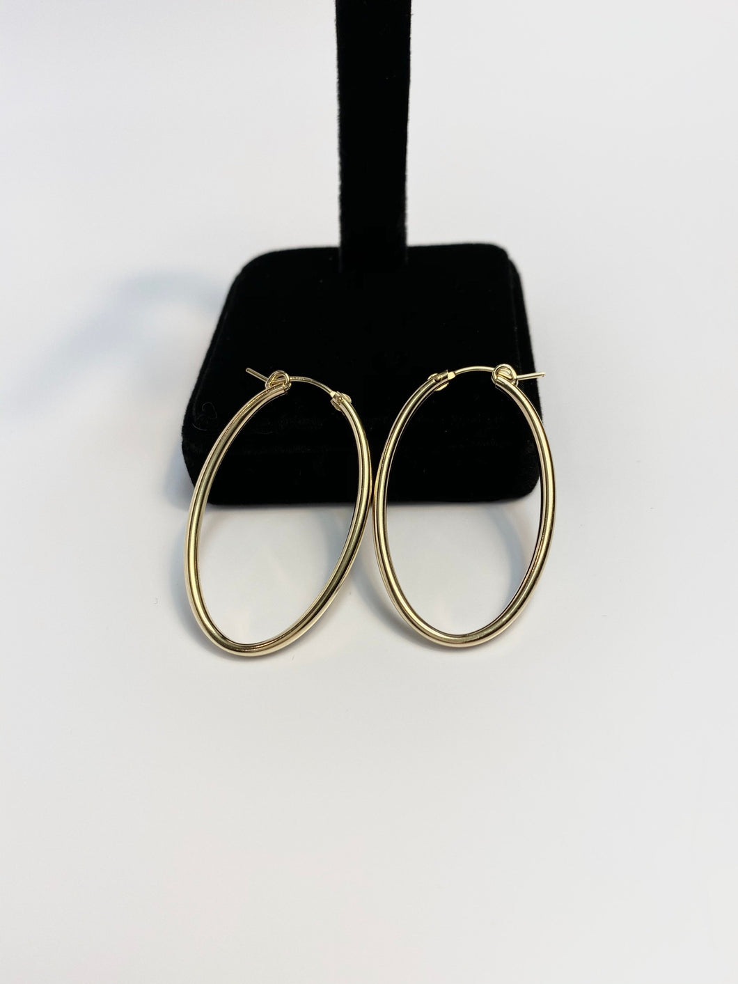 Oval Hoop Earrings sku 090-C-OV-4