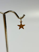 Smooth Star Finding SKU: 301-C