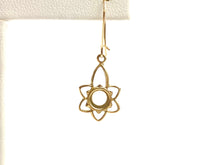 14KGF Open sun with flower charm , Sku#31B