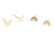 14KGF Moon Studs , Sku#167.020-4