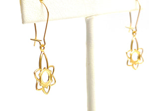 14KGF Open sun with flower charm , Sku#31B