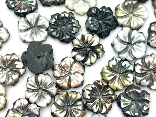 Mother Of Pearl Black Flower, Sku#M21