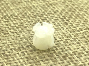 Mother Of Pearls Small White Crown Flowers Beads, Sku#M22