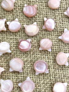 Mother Of Pearls Pink Cat Beads, Sku#M19