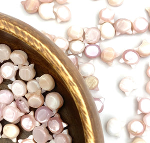 Mother Of Pearls Pink Cat Beads, Sku#M19