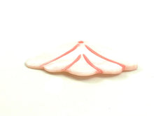 Mother Of Pearl Pink Shell, Sku#M68