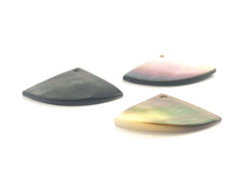 Mother Of Pearl Triangle Shell, Sku#M189