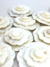White South Sea Mother Of Pearl Poppy Flower Sku#M185