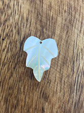 Mother Of Pearl Leaf Shell, Sku#M197