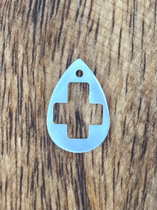 Mother Of Pearl Cross Shell, Sku#M318