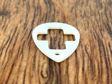 Mother Of Pearl Cross Shell, Sku#M318