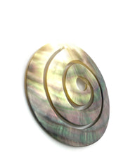 M66 Black Tahitian MOP Swirl