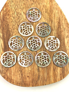 Mother Of Pearl Enclosed Turtle Sku#M376