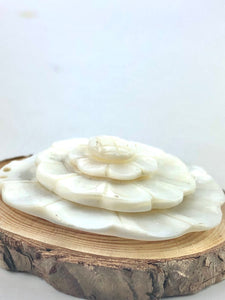 White South Sea Mother Of Pearl Poppy Flower Sku#M185