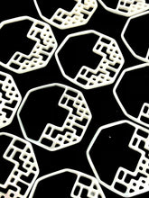 White South Sea Mother Of Pearl Beads Sku#M556