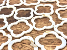 White South Sea Mother Of Pearl Beads Sku#M568