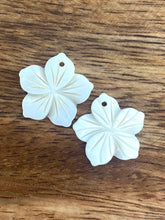 Mother Of Pearl Flower Shell, Sku#M317