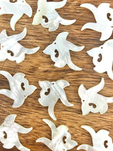 White South Sea Mother Of Pearl Beads, Sku#M500