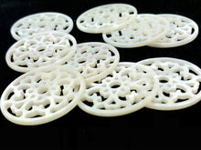 White South Sea Mother Of Pearl Beads Sku#M531