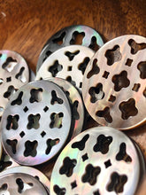 Black Tahitian Mother Of Pearl Beads Sku#M536