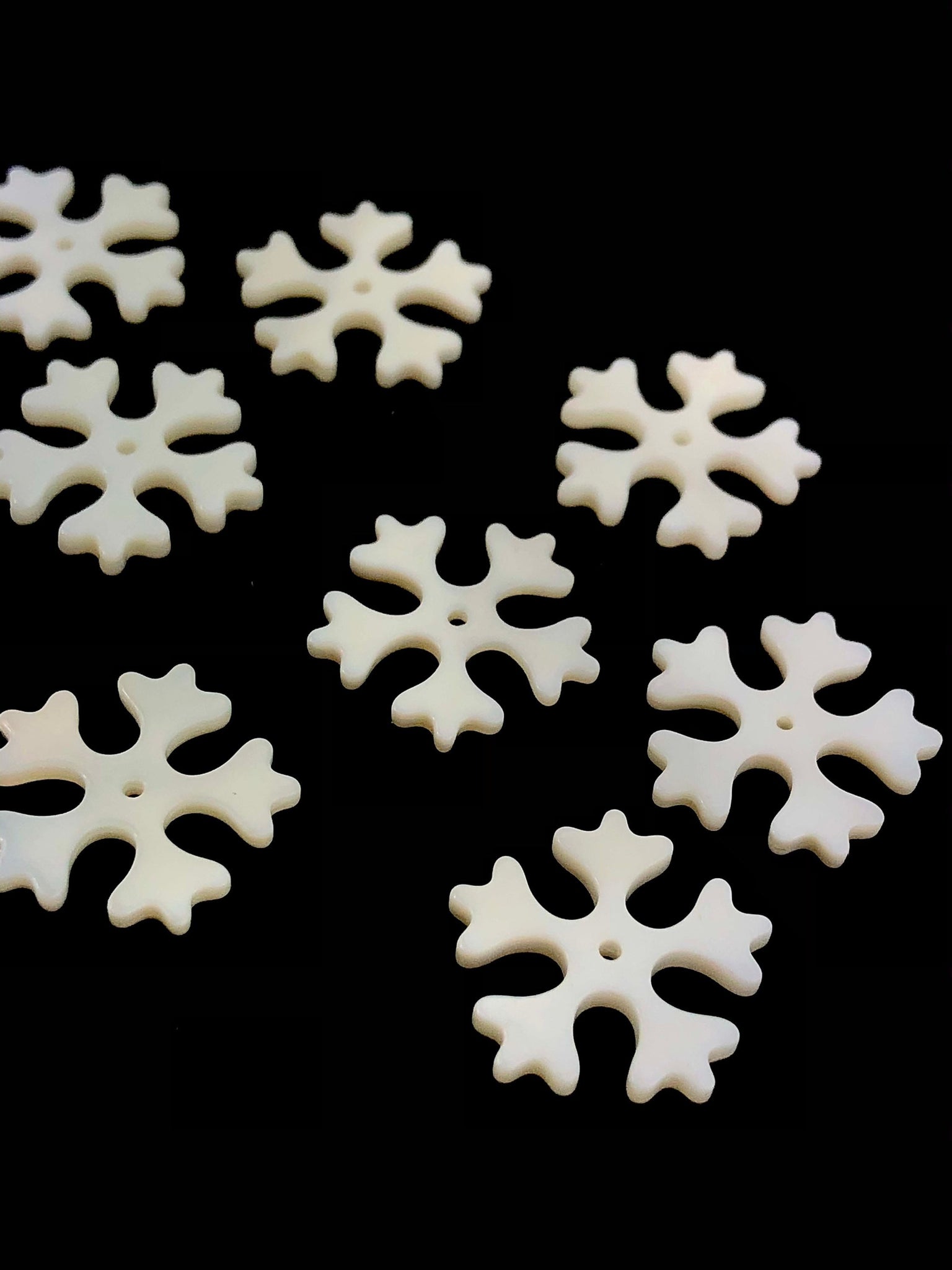 Mother Of Pearl Snowflake Sku#M419