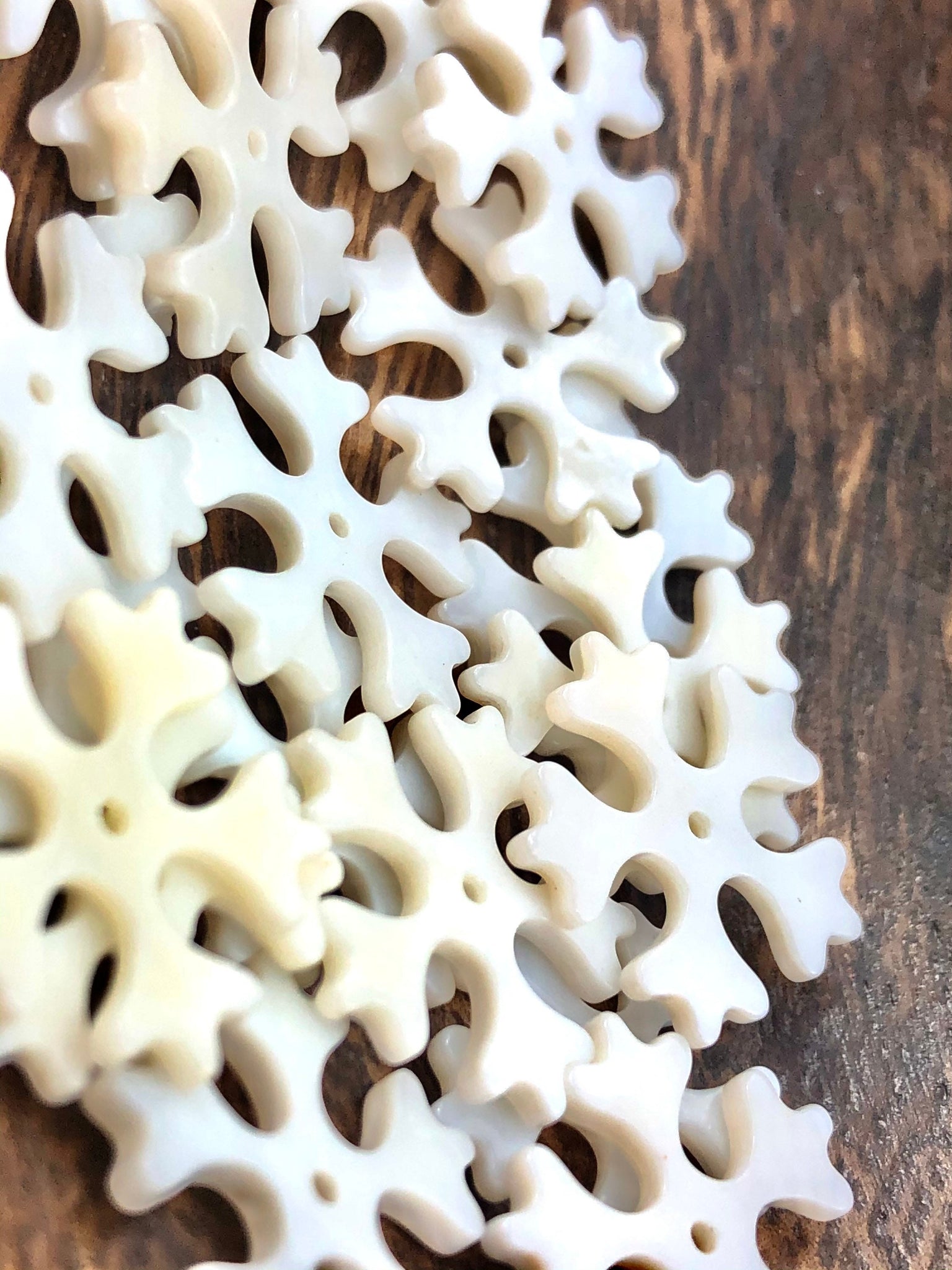 Mother Of Pearl Snowflake Sku#M419