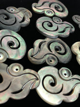 Black Tahitian Mother Of Pearl Carved Swirl Sku#M358