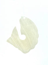 White South Sea Mother Of Pearl Fish Design #3, Sku#M291