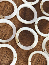 White South Sea Mother Of Pearl Bead Sku#M575