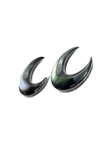 Black Tahitian Mother Of Pearl Crescent Moon Sku#M411
