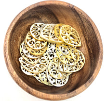 Mother Of Pearl Shell Sku#M459